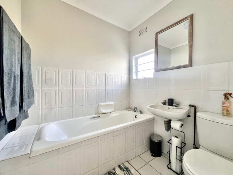 3 Bedroom Property for Sale in Marina Martinique Eastern Cape